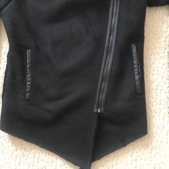 Blank NYC suede moto knit. Medium - Picture 6 of 8